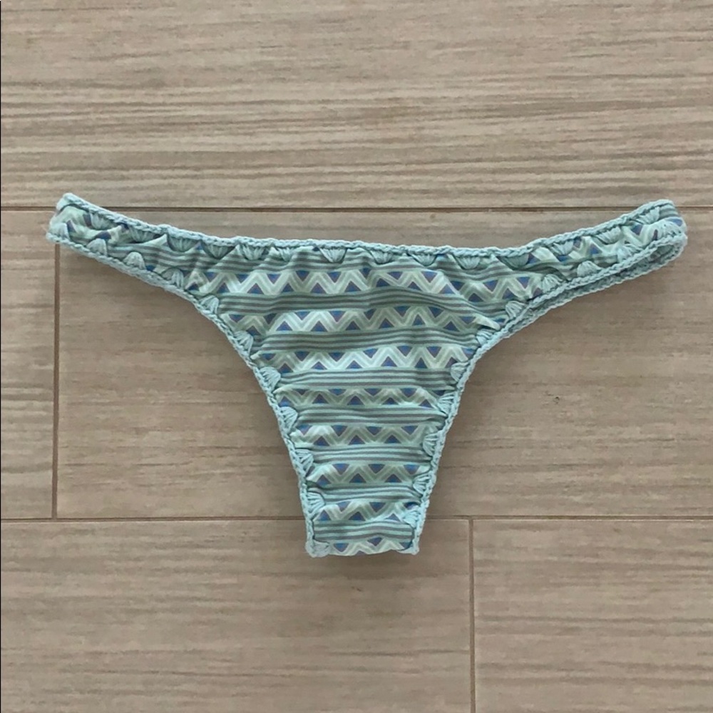 Posh Pua Turquoise bottoms with stitching